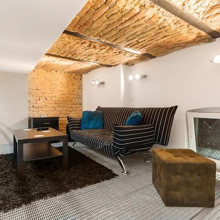 Z38 Downtown Loft Budapeste Exterior foto